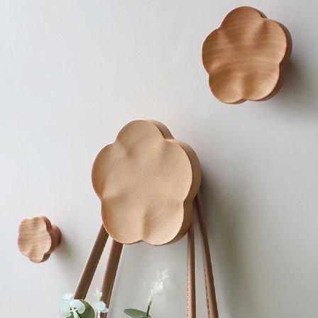 Solid wood wall hook to decorate your sweet home with great function for clothes, hat, key supplier