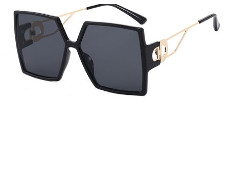 Women Plastic sunglasses Square Fashion 2022 New Sunglasses Personality Big D-shaped Temple summer supplier