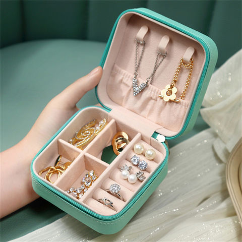 Joyero pequeño joyero, caja de almacenamiento de joyería de viaje de alta  gama, anillo, aretes, collar, caja de regalo de joyería portátil simple