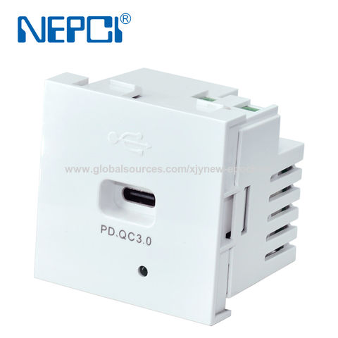 موسع جدار الحائط من نوع USB من النوع C مع خاصية PD والشحن السريع QC3.0 مقاس 45 مم * 45 مم موديل XJY-USB-17I-PD من NEPCI