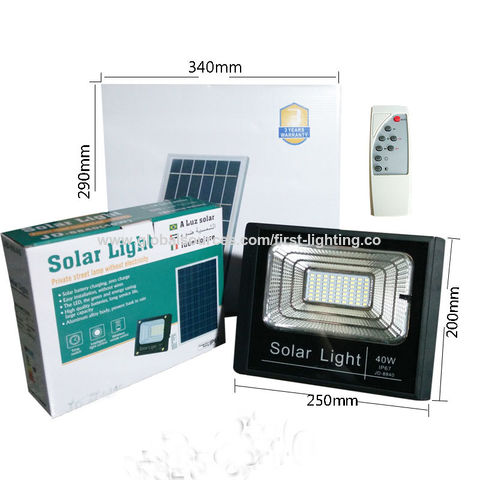 Foco LED Solar, Sensor de Luminosidad con Control Remoto, Encendido/Apagado Inteligente, con Puerto USB, 60W - Iluminación LED Solar para Exteriores