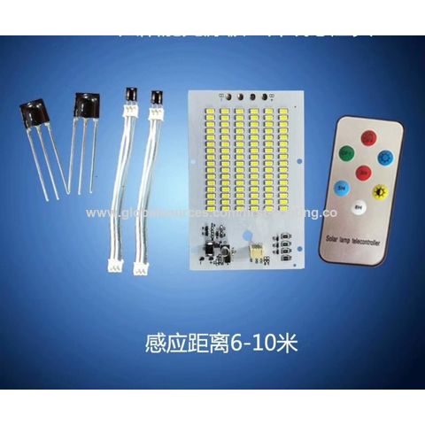 Foco LED Solar, Sensor de Brillo con Control Remoto, Encendido/Apagado Inteligente, con Puerto USB, 10W