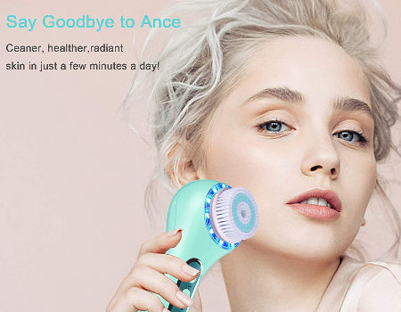 Waterproof Vibrating Electric Usb Facial Brush Cleaner Sonic Silicone Facial Clean Brush supplier