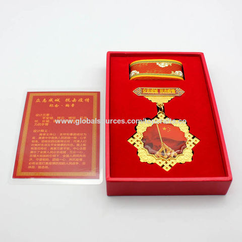 Medallas militares personalizadas o medallones hechos de