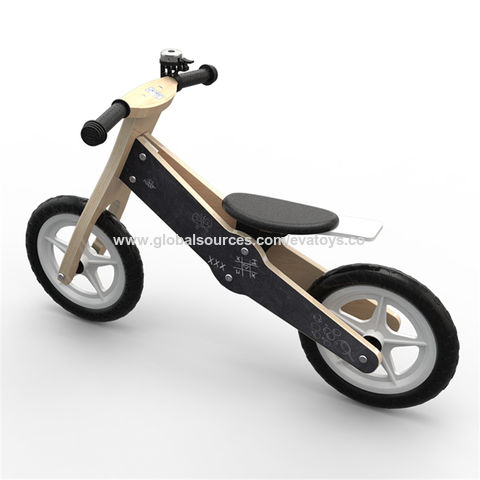 Venta superior de moda negro de madera rueda de bicicleta de equilibrio W16C271