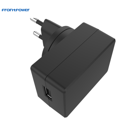 Basics 4 Port USB to USB 3.0 Hub with 5V/2.5A power adapter