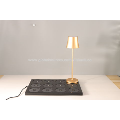 Stand for magnetic lamp