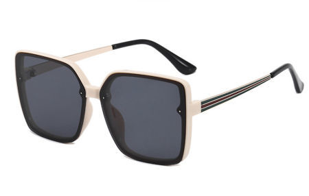 Sunglasses metal Women's Unisex plastic UV400 2022 Fashionable 6 colors Big Square frame sunglasses supplier