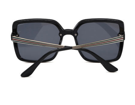 Sunglasses metal Women's Unisex plastic UV400 2022 Fashionable 6 colors Big Square frame sunglasses supplier