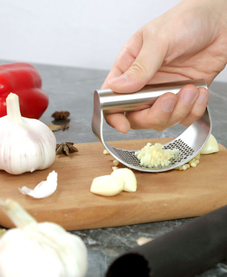 Anual Stainless Steel Garlic Press Manual Garlic Mincer Chopping Garlic  Tools Curve Fruit Vegetable Tools Kitchen Gadgets Garlic Press Rocker