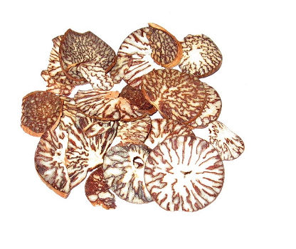 Very Healthy Dried Whole and Split Acera Nuts For Sale/ Where To Buy Grade 1 Healthy Raw Betel Nuts supplier