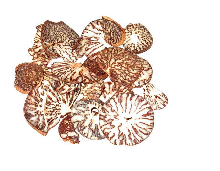 Split Betel Nuts / Dried Split Well Cut Betel Nuts supplier