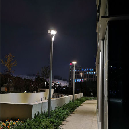 led street light distributor