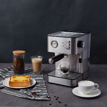 Buy Wholesale China High Class Multifunctional Coffee Machine 15 Bar Espresso  Cappuccino Maker With Steam Wand & Espresso Cappuccino Coffee Maker at USD  55