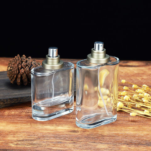 Wholesale Perfume Bottle Best Quality 50ml Simple Style with Black Plastic  Lid - China Perfume Bottles, Glass Bottles