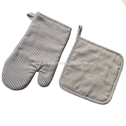 Buy Wholesale China Mitts Kids Customized Wholesale Kitchen Oven Mitt Set  Heat Resitant Gloves Pot Holder & Kids Oven Mitts at USD 1.2