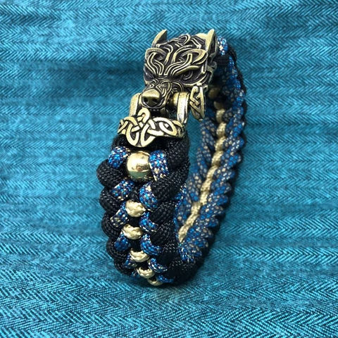 Achetez en gros Fermoir à L'échelle De Dragon Personnalisé, Boucle En  Bronze 3 à 5 Perles Runiques En Laiton Pour Hommes Chine et Bracelet Tressé  Edc à 8.5 USD