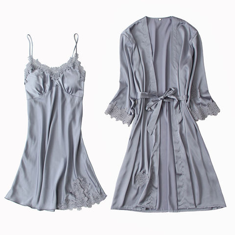 Cloth & Trim Conjunto de ropa de dormir para mujer, conjunto de lencería  sexy de satén, pijama de seda y conjunto corto de satén ropa de dormir,  B-gris, XXL : : Ropa