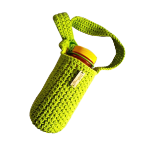 Custom knit jacquard Cross Body Water Bottle Cover with straps Crochet Water Holder Water Bottle bag supplier