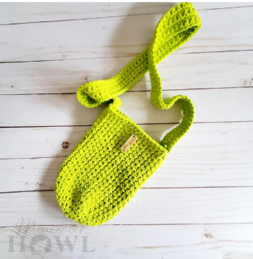 Custom knit jacquard Cross Body Water Bottle Cover with straps Crochet Water Holder Water Bottle bag supplier