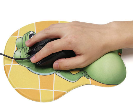 Buy Wholesale China 3d Anime Mouse Pad With Silicone Gel Wrist Rest Gaming  Frog & Mouse Pad at USD  | Global Sources