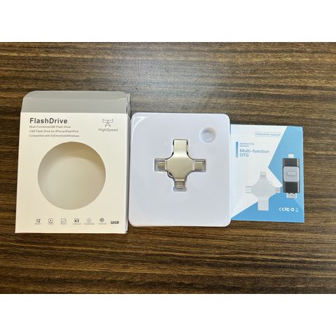 USB 3.0 mit Lightning, Micro-USB & Type-C - Hochgeschwindigkeits-Mehrfachanschluss