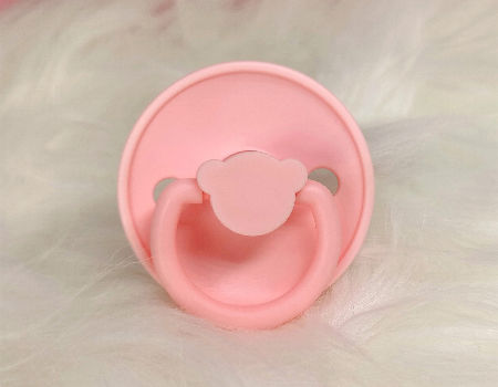 Achetez en gros Tétine De Bébé En Silicone, Conception D'ours Nouveau-né,  Tétine, Anneau De Dentition, Jouet à Mâcher Chine et Tétine Bébé En  Silicone à 0.88 USD