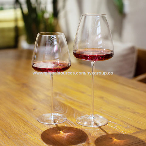 Achetez en gros Verre à Vin Rouge Gobelet Haut De Gamme 2 Pièces Outils De  Cuisine Eau Geste Champagne Verres Bordeaux Bourgogne Chine et Verres à Vin  à 3.2 USD