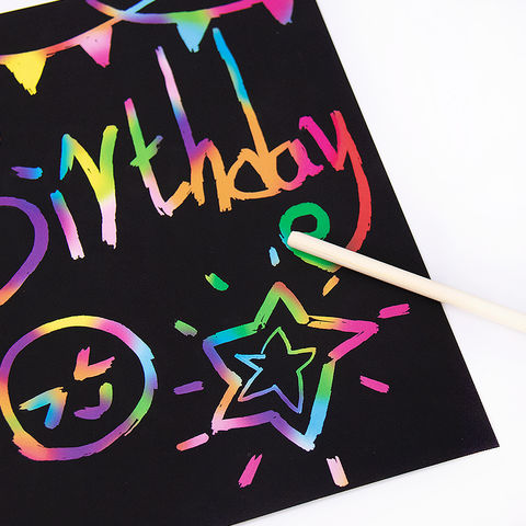 Lot De 48 Cartes à Gratter Papillon – 12 Motifs Différents – Scratch Art Magique Avec Bâtons En Bois Et Rubans – Activité Créative Enfant DIY