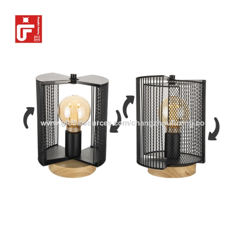  Lámpara de mesa de jaula de metal de diseño creativo
