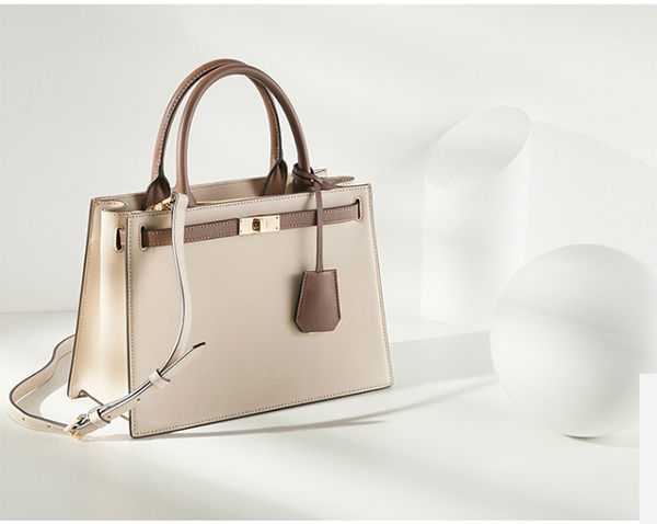 Source Oem Custom Logo Fashion Luxury Purse and Handbag Printing Logo Square  Leather Tote Bags For Women on m.