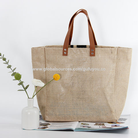 Bolsa de compras de yute de arpillera natural de moda con mango de cuero pu impresión personalizada es aceptable