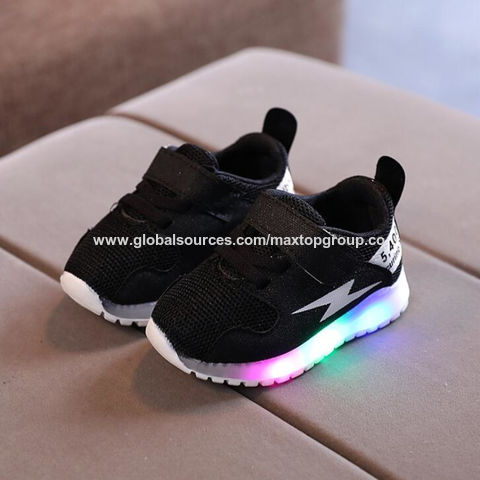 Hessimy Light Up Shoes Girls Toddler Led Walking Sneaker Girls Sneakers Kids Casual Shoes(Pink,9
