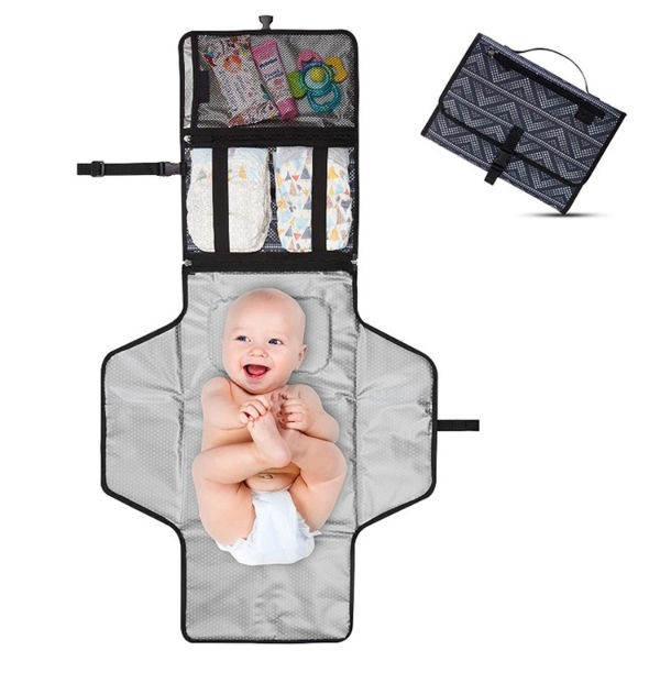 Cambiador portátil para bebé, impermeable, compacto, con almohada  incorporada, estación de cambio ligera y plegable, regalos para recién  nacidos : : Bebé
