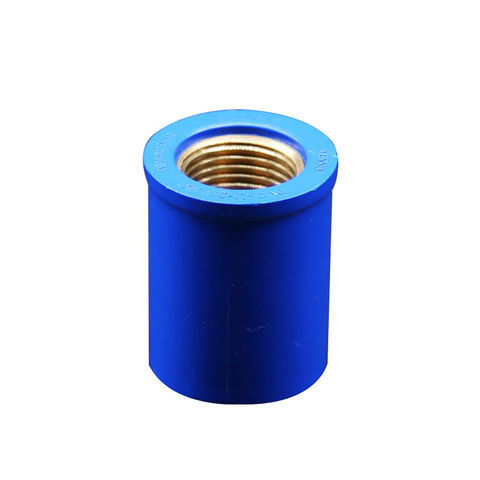 Raccord de tuyau en té femelle PVC-U avec filetage en cuivre, Schedule 40 PVC-U, té femelle en laiton