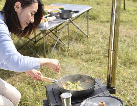 Poêle portatif en acier au carbone de haute qualité Camping chauffage tente  de cuisson Cuisinière à bois - Chine Tente poêles et tente cuisinière prix