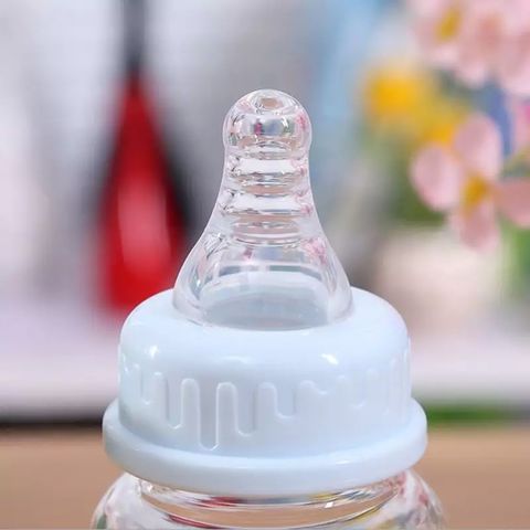 الجملة خالية من مادة BPA الغذاء الصف سيليكون الطفل تغذية الحلمة القياسية الرقبة الحلمات لزجاجات الحليب