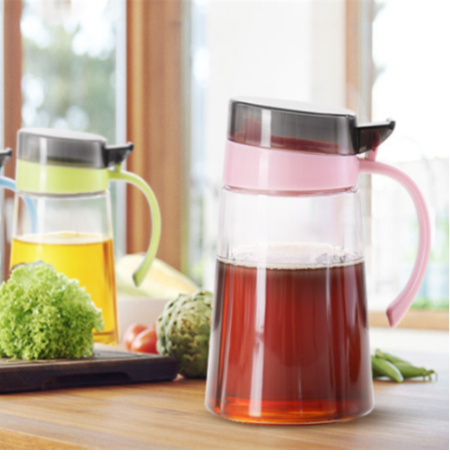 Automatic open and close oil pot household glass oil bottle kitchen seasoning bottle supplier