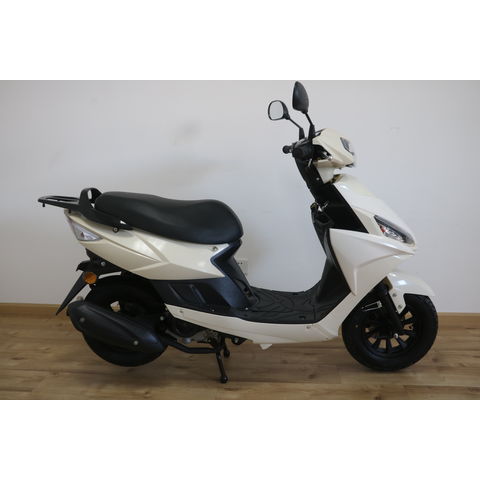 Buy Wholesale China 2022 New 590 Adult Motorcycle/gasoline Global 50cc Motorcycle 125cc USD 125cc Moped & India Sport | Sources Gas at Arrive Scooter Motorcycle/scooter
