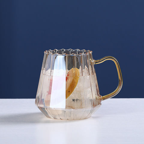 Hot Sell Elegant Diamond Design Water Pitcher with Handle Glass