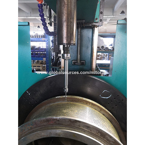 Service for the factory processing livestock feed supply of the ring mold drilling machine