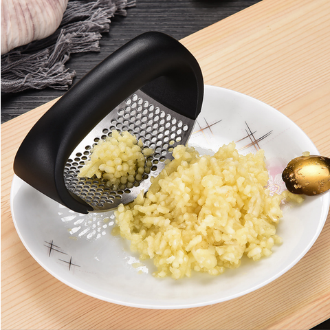 https://p.globalsources.com/IMAGES/PDT/B5466373187/Stainless-Steel-Manual-Garlic-Chopper.png