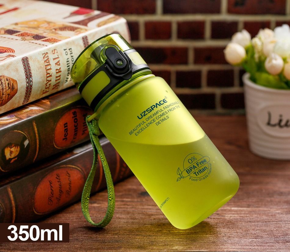 https://p.globalsources.com/IMAGES/PDT/B5486497796/plastic-water-bottle.jpg