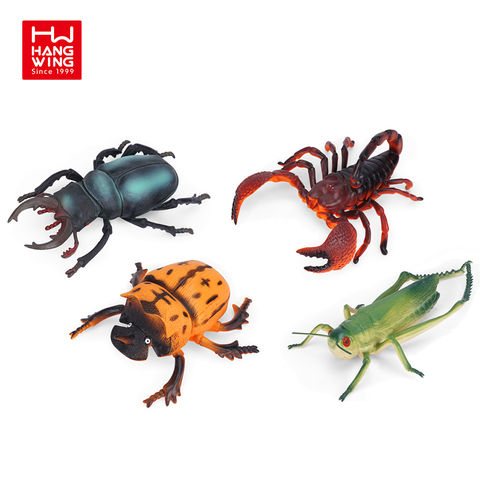 Compre Conjunto De Juguetes De Animales De Insectos De Plástico A Granel,  Juguete Educativo De Simulación Para Niños y Animal Insecto Traje De Juguete  de China por 2.52 USD