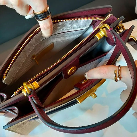 Luxury New Style Name Brand L. V Replica Woman Style Crossbody Shoulder Bag  - China Handbag and Bag price