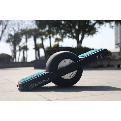 Le Onewheel : le skateboard électrique à une roue