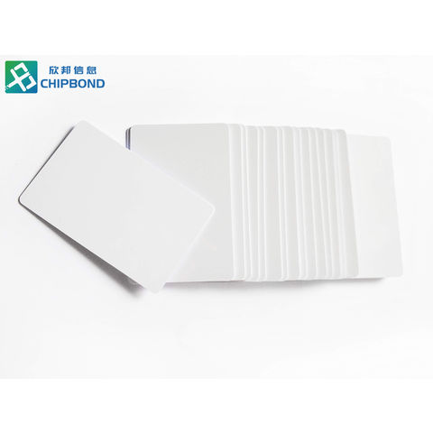 Carte PVC imprimable vierge en plastique blanc CR80 avec puce
