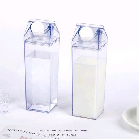 https://p.globalsources.com/IMAGES/PDT/B5587916412/plastic-water-bottle.jpg