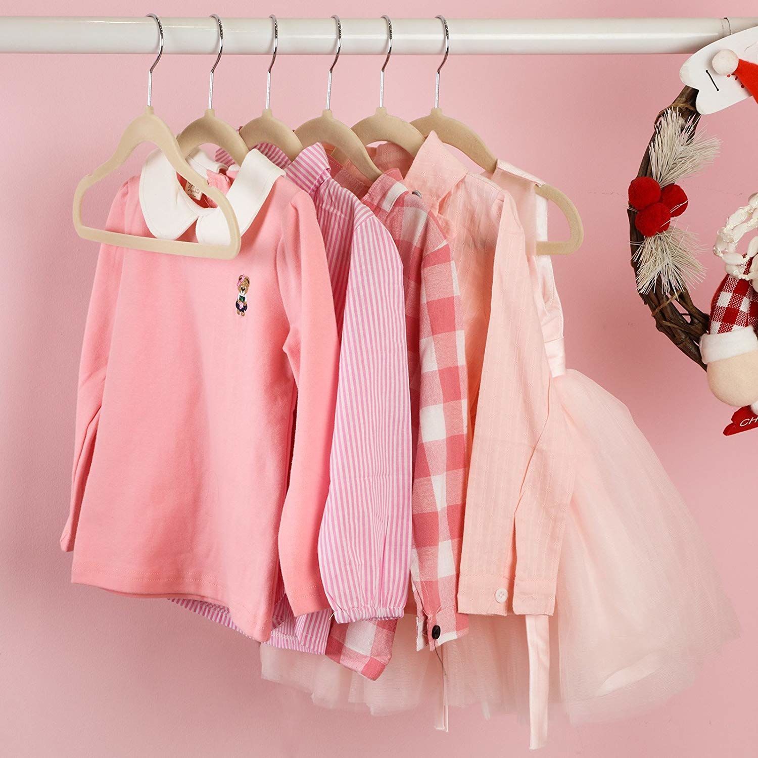 Buy Wholesale China Plastic Hanger Non Slip Hanger Bulk Children Hanger