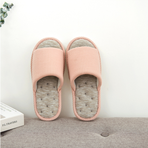 Womens designer hot sale house slippers